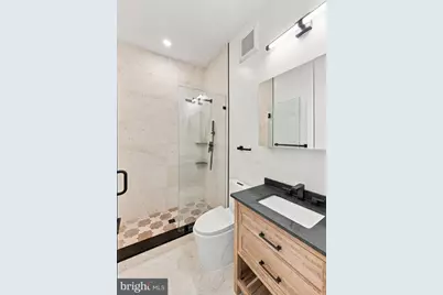 807 A Street NE #301, Washington, DC 20002 - Photo 11