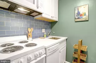 2141 I St NW, Washington, DC 20037 - Photo 7