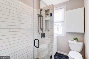 775 Hobart Pl NW, Washington, DC 20001 - Photo 7