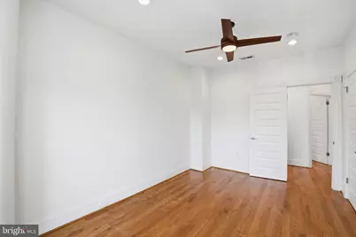 1004 11th Street NE, Washington, DC 20002 - Photo 11