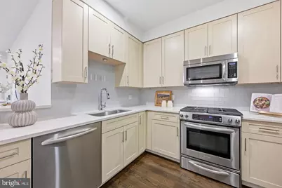1696 Lanier Place NW #3, Washington, DC 20009 - Photo 7