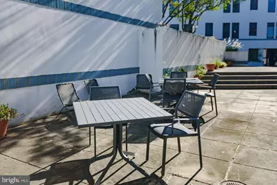 649 C Street SE #209, Washington, DC 20003 - Photo 3