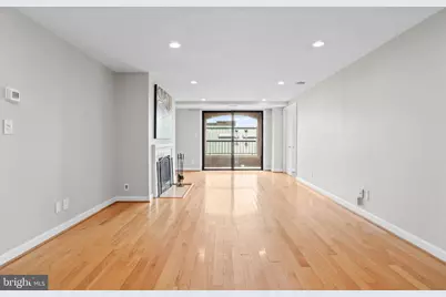 1080 Wisconsin Avenue NW #2012, Washington, DC 20007 - Photo 11