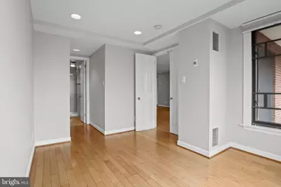 1080 Wisconsin Avenue NW #2012, Washington, DC 20007 - Photo 25