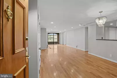 1080 Wisconsin Avenue NW #2012, Washington, DC 20007 - Photo 9