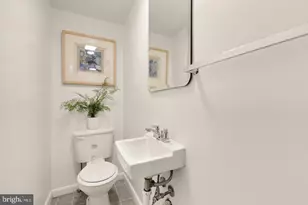 31 Florida Ave NE, Washington, DC 20002 - Photo 19
