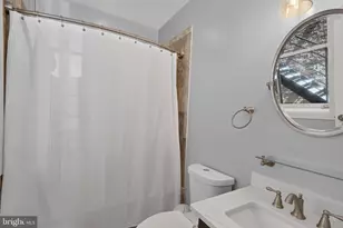 1130 Columbia Rd NW, Washington, DC 20009 - Photo 17