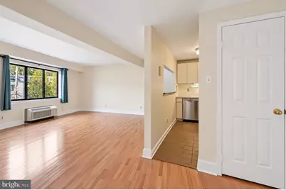 1825 T Street NW #302, Washington, DC 20009 - Photo 9