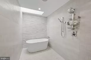 2130 Sudbury Pl NW, Washington, DC 20012 - Photo 23