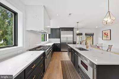 2130 Sudbury Place NW, Washington, DC 20012 - Photo 9
