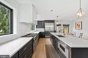 2130 Sudbury Pl NW, Washington, DC 20012 - Photo 9