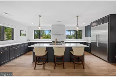 2130 Sudbury Place NW, Washington, DC 20012 - Photo 7