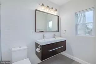 435 Ridge St NW, Washington, DC 20001 - Photo 29