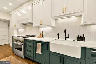 1654 Hobart St NW, Washington, DC 20009 - Photo 19