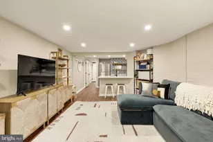 1654 Hobart St NW, Washington, DC 20009 - Photo 59