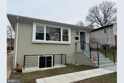 711 55th Street NE, Washington, DC 20019 - Photo 1