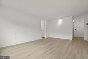 4201 Cathedral Ave NW, Washington, DC 20016 - Photo 11