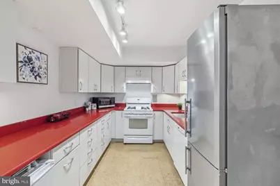 3001 Veazey Terrace NW #426, Washington, DC 20008 - Photo 13