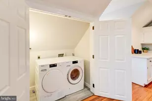 1717 Lamont St NW, Washington, DC 20010 - Photo 35