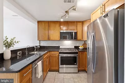 14 S Street NE #302, Washington, DC 20002 - Photo 3