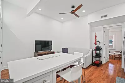 1102 Holbrook Terrace NE #3, Washington, DC 20002 - Photo 7