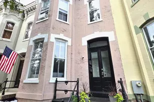 113 4th St SE, Washington, DC 20003 - Photo 21