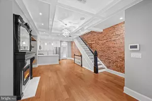 210 11th St SE, Washington, DC 20003 - Photo 5