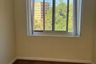 4201 Cathedral Ave NW, Washington, DC 20016 - Photo 13