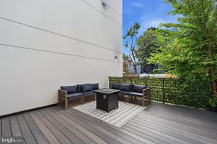 1331 K St SE, Washington, DC 20003 - Photo 35
