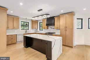 1429 Holly St NW, Washington, DC 20012 - Photo 5