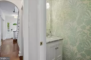 4007 Fessenden St NW, Washington, DC 20016 - Photo 23