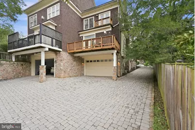 4462 Macarthur Boulevard NW, Washington, DC 20007 - Photo 37