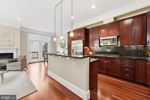 4462 MacArthur Blvd NW, Washington, DC 20007 - Photo 13