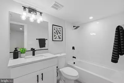 54 Rhode Island Avenue NE, Washington, DC 20002 - Photo 37