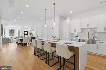 54 Rhode Island Avenue NE, Washington, DC 20002 - Photo 17