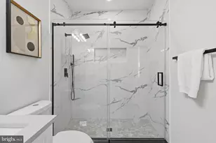 54 Rhode Island Ave NE, Washington, DC 20002 - Photo 23