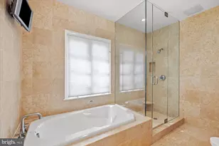 4811 W St NW, Washington, DC 20007 - Photo 27