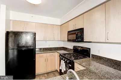 1000 New Jersey Avenue SE #716, Washington, DC 20003 - Photo 7