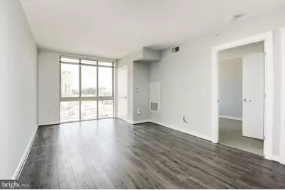 1000 New Jersey Avenue SE #716, Washington, DC 20003 - Photo 5