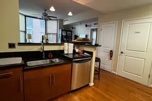 1390 Kenyon St NW, Washington, DC 20010 - Photo 3