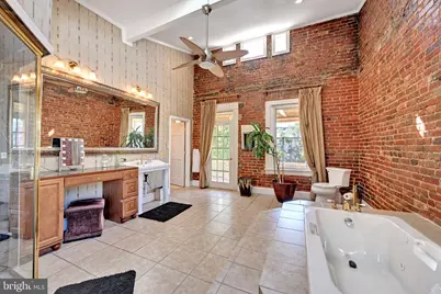 49 T Street NW, Washington, DC 20001 - Photo 33