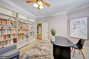 49 T St NW, Washington, DC 20001 - Photo 39