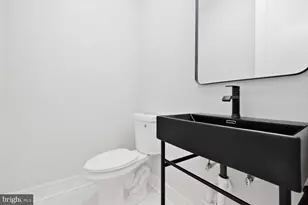 2902 Vista St NE, Washington, DC 20018 - Photo 19