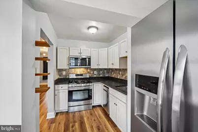 1830 H Street NE, Washington, DC 20002 - Photo 9