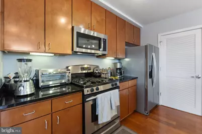 1001 L Street NW #911, Washington, DC 20001 - Photo 9
