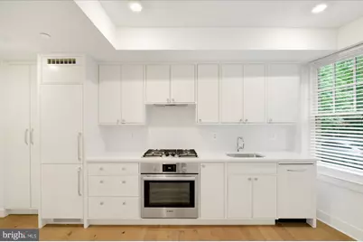 2869 28th Street NW #003, Washington, DC 20008 - Photo 5