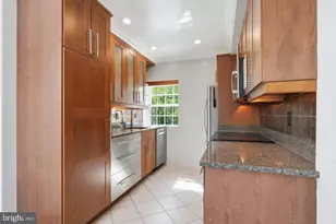 3930 Langley Ct NW, Washington, DC 20016 - Photo 17