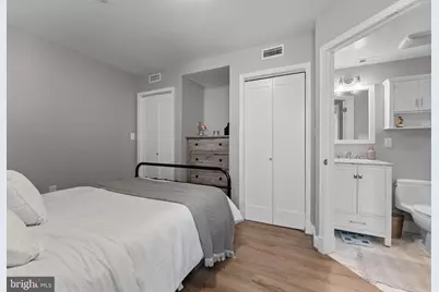 1345 Pennsylvania Avenue SE #2, Washington, DC 20003 - Photo 9