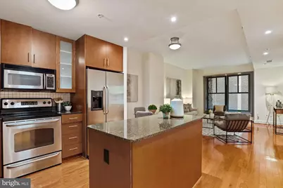 910 M Street NW #323, Washington, DC 20001 - Photo 17
