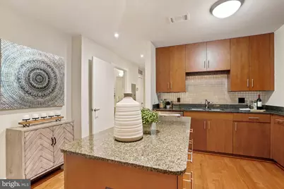 910 M Street NW #323, Washington, DC 20001 - Photo 15